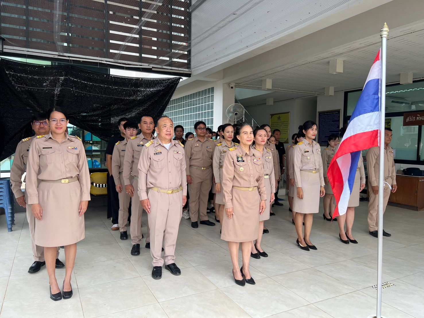 title - ส.ป.ก.พิษณุโลกจัดพิธีเคารพธงชาติ เนื่องในวันพระราชทานธงชาติไทย ประจำปี 2569
